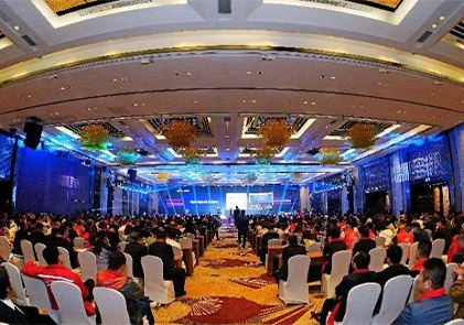 Poursuivre la lumière, prendre de l'élan pour l'avenir | Étapes annuelles 2024 marque d'exportation AMITIME